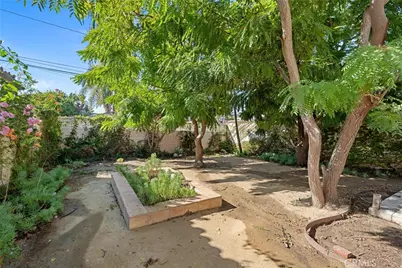 646 Avenue B, Redondo Beach, CA 90277 - Photo 32