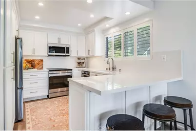 32679 Seagate #103, Rancho Palos Verdes, CA 90275 - Photo 2