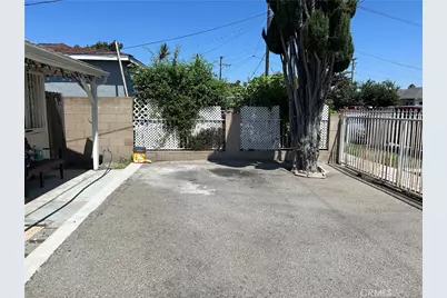 13121 S Penrose, Compton, CA 90222 - Photo 6