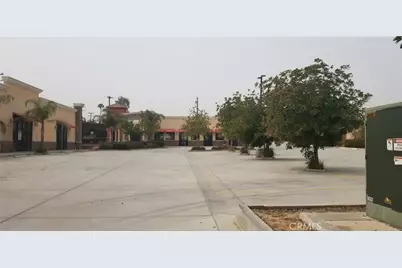 10459 Arlington Avenue, Riverside, CA 92505 - Photo 2