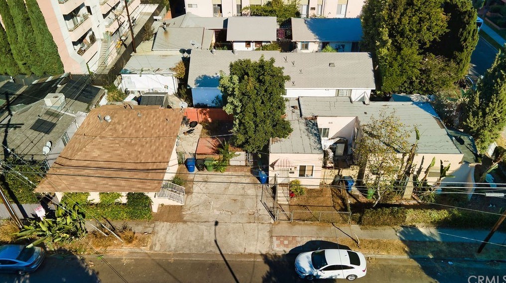 6673 Lexington Ave, Los Angeles, CA 90038-1326