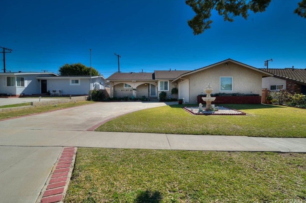 14802 Figueras Rd, La Mirada, CA 90638-4410