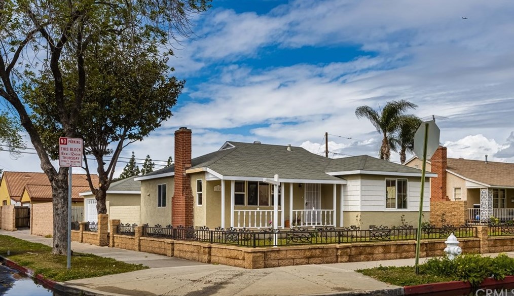 1246 Baker St, Santa Ana, CA 92707-1004
