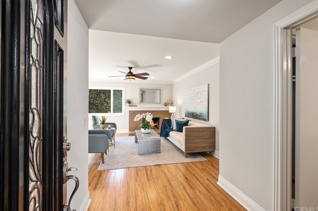 3066 Hayes Ave, Costa Mesa, CA 92626-2858