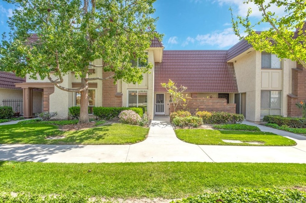11255 Morgen Way, Cypress, CA 90630