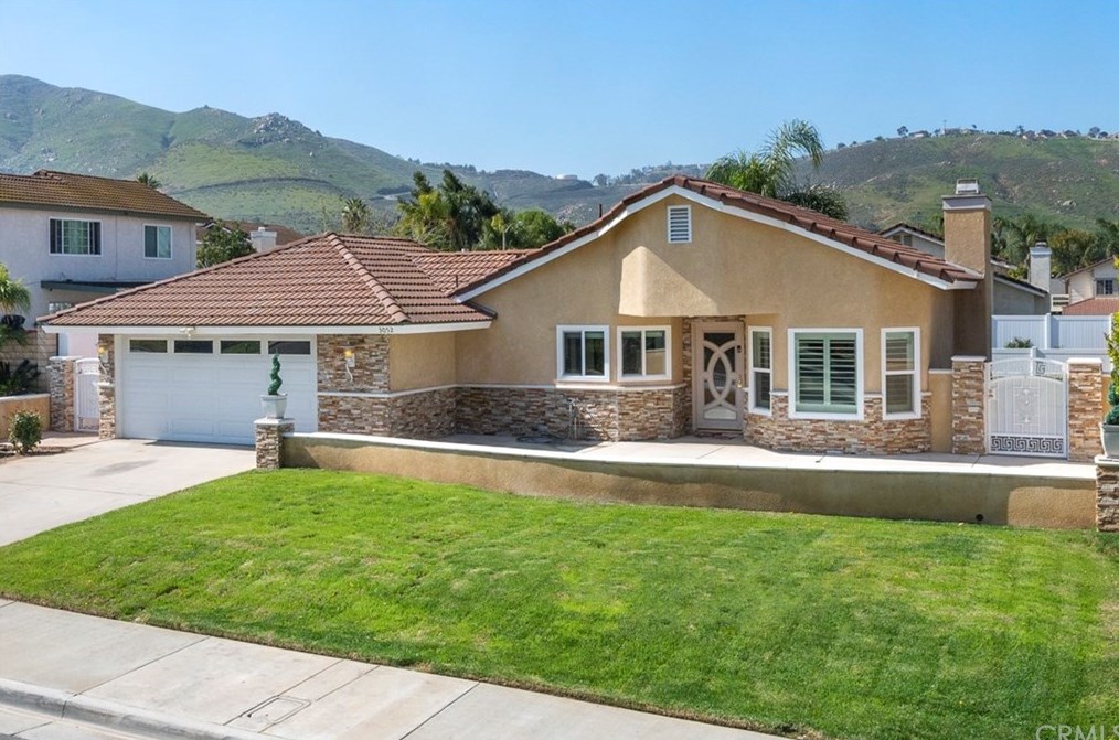 3052 Wickham Dr, Riverside, CA 92503