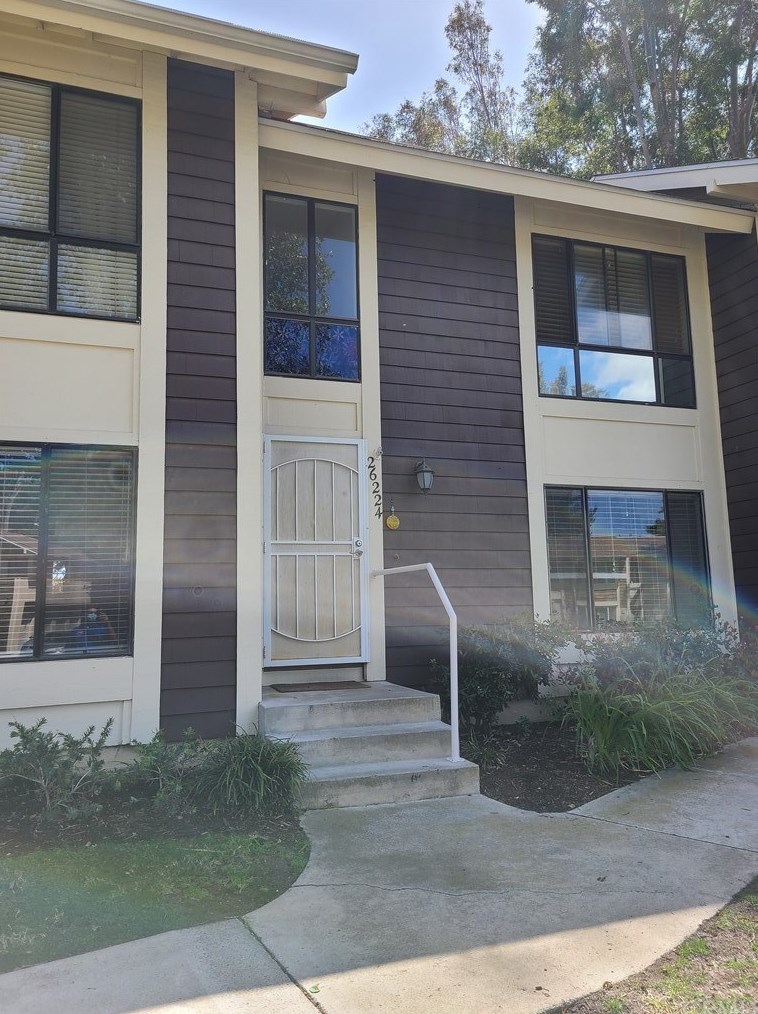 26224 Hillsford Pl, El Toro, CA 92630