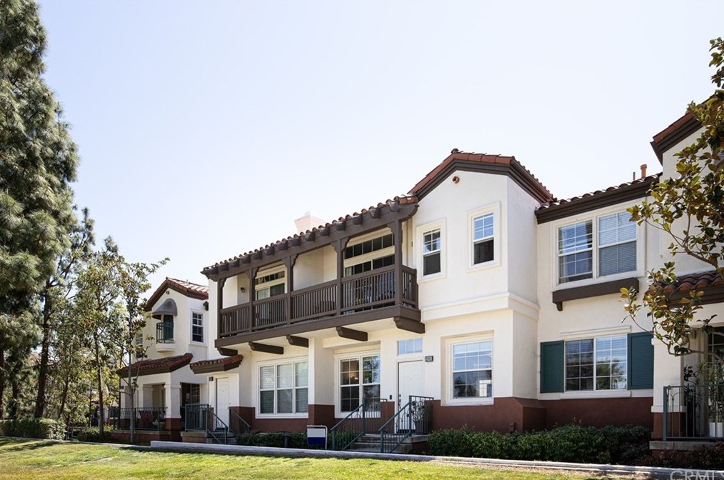 2881 Player Ln, Tustin, CA 92782