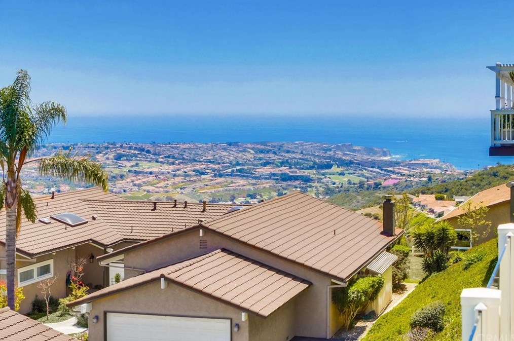 31152 Flying Cloud Dr, Laguna Beach CA  92677-2715 exterior