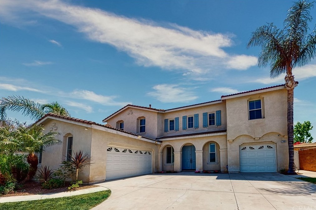 7488 Rock Creek Ct, Corona, CA 92880-3026