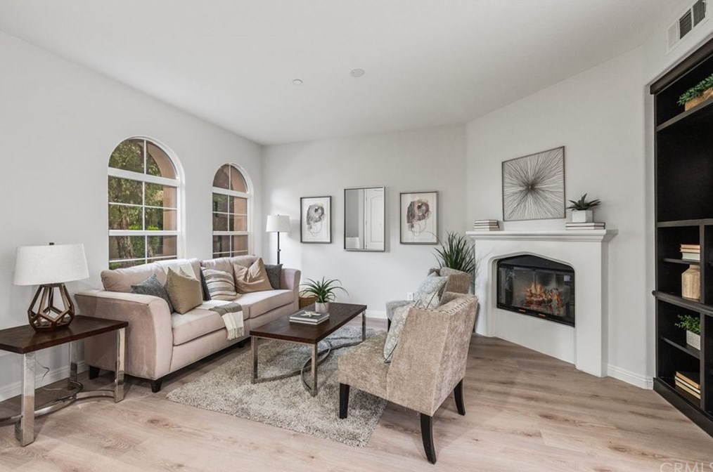 37 Wonderland, Irvine, CA 92620