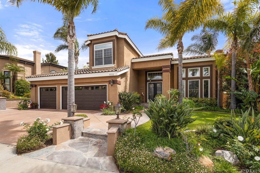 7552 E Bridgewood Dr, Anaheim, CA 92808