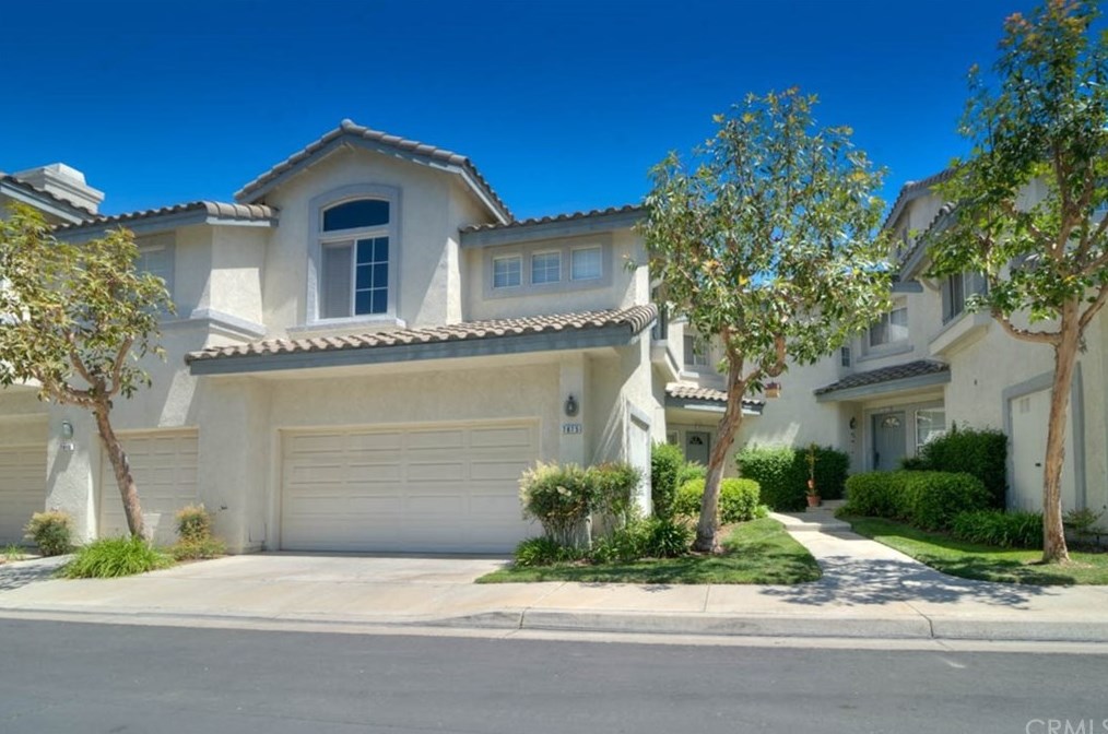 7875 E Viewrim Dr, Anaheim, CA 92808