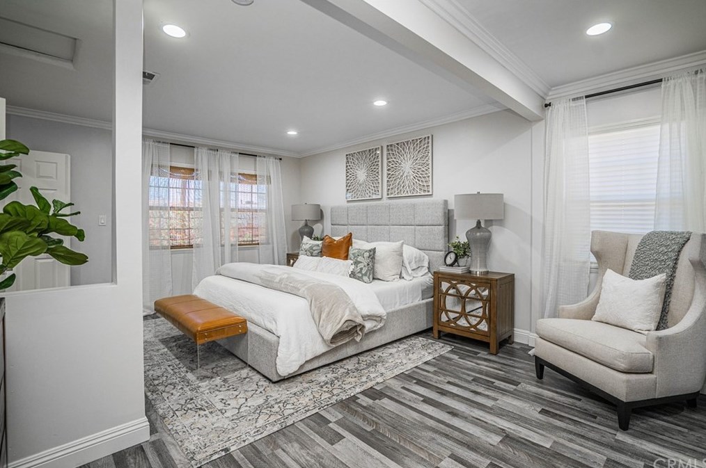 8210 Alverstone Ave, Los Angeles CA  90045-2855 exterior
