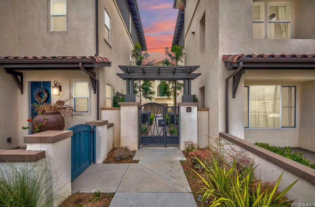 8254 Orangethorpe Ave, Buena Park, CA 90621