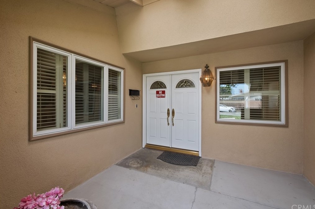 388 S Wheeler Pl, Orange, CA 92869