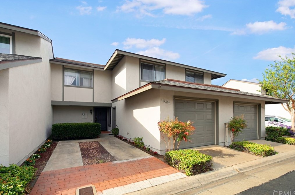 17395 Via Lindo #11, Tustin, CA 92780