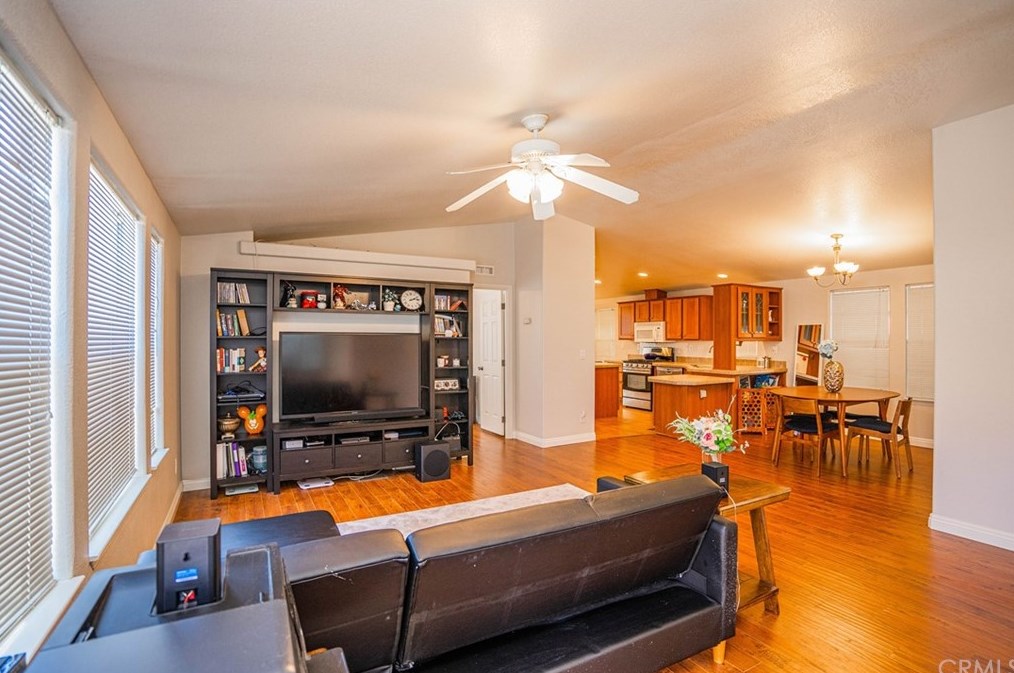 9080 Bloomfield Ave #15, Cypress, CA 90630