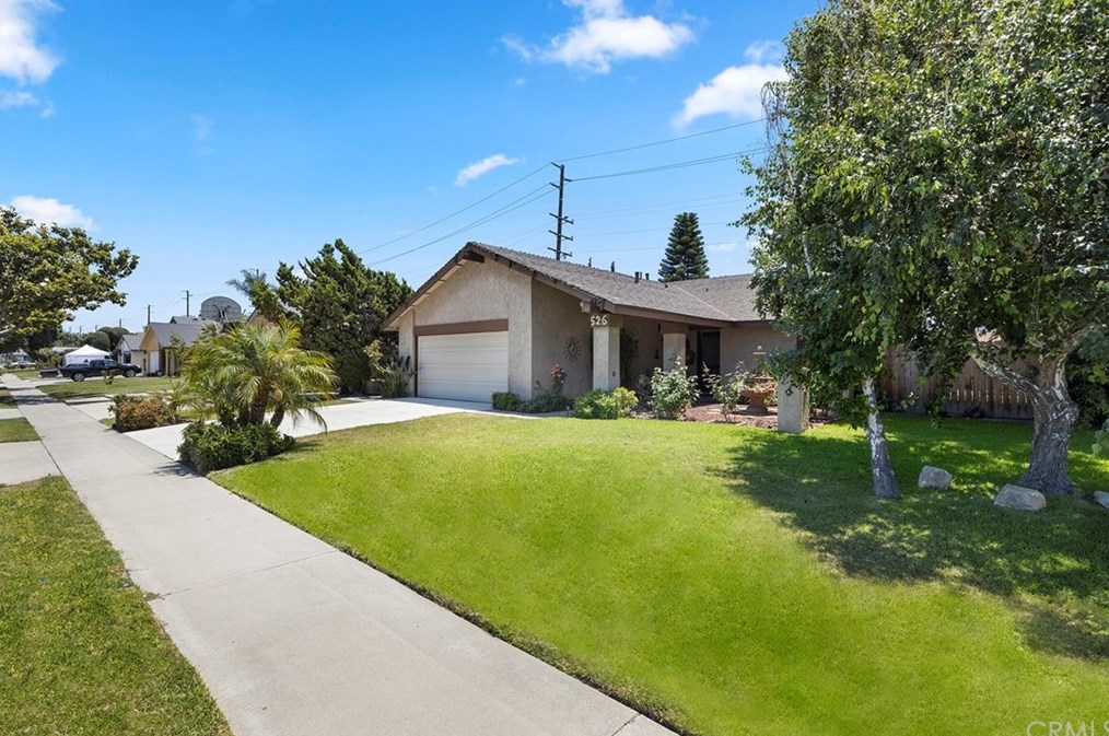 526 Gardenia Ave, Placentia, CA 92870