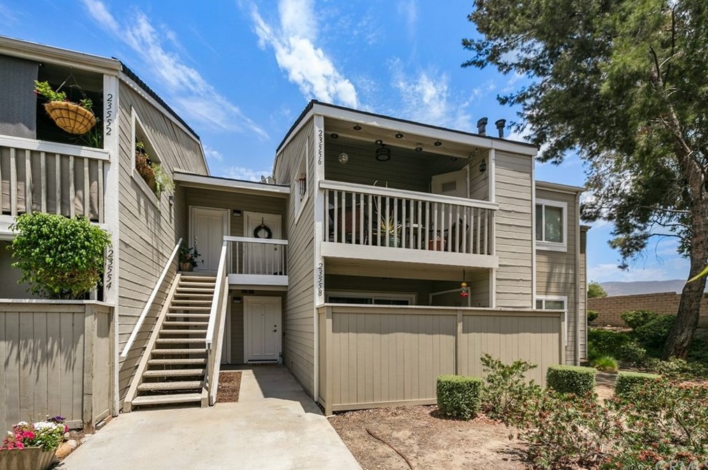 23558 Cambridge Rd, Yorba Linda, CA 92887-4729