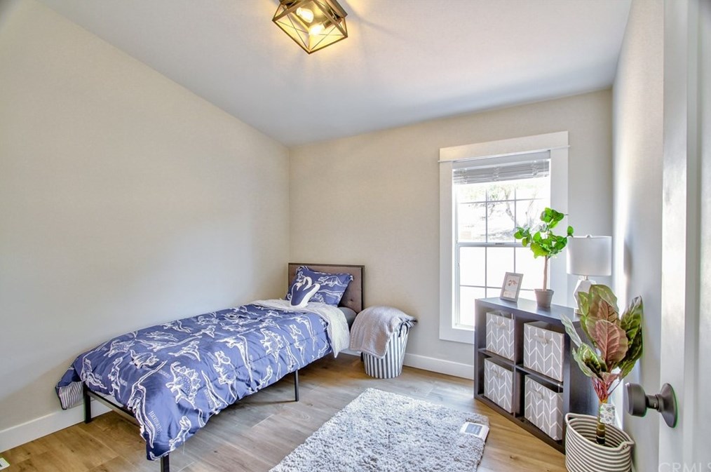 1405 Arden Way, Fallbrook CA  92028-3681 exterior