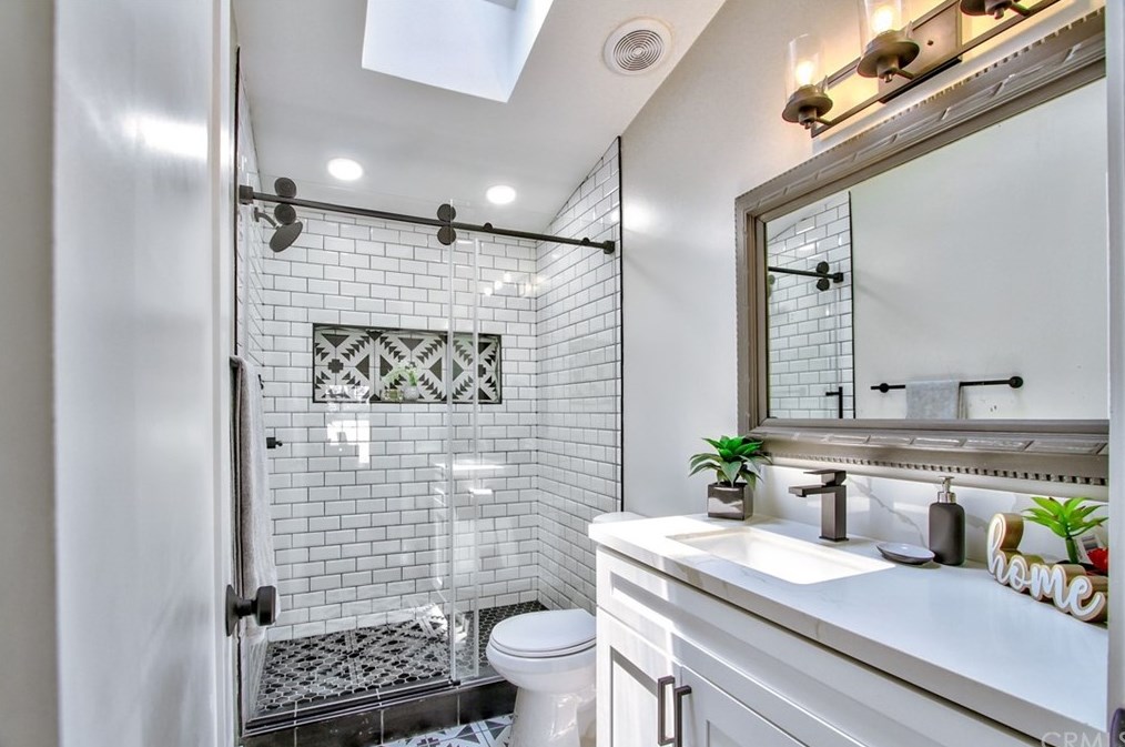 1405 Arden Way, Fallbrook CA  92028-3681 exterior