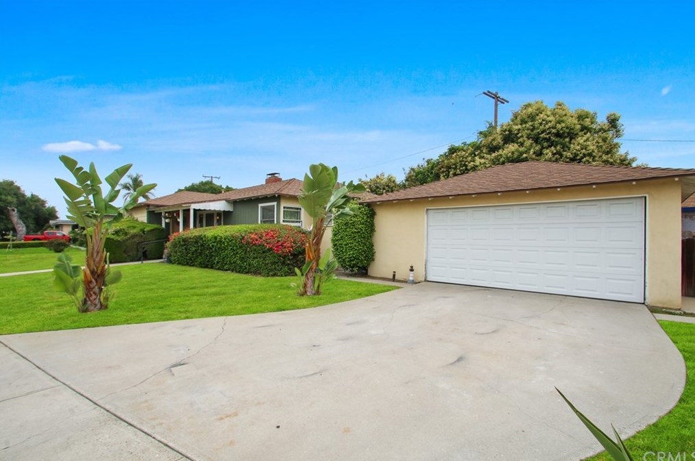 12040 Samoline Ln, Downey, CA 90242