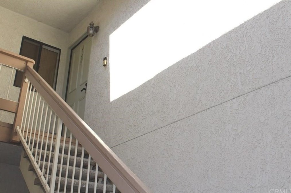 22761 Lakeway Dr #420, Pomona, CA 91765