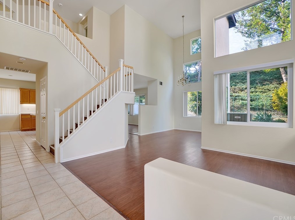 8730 E Running Springs Dr, Anaheim, CA 92808