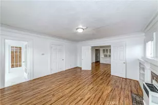 1308 S Van Ness Ave, Los Angeles, CA 90019 - Photo 8