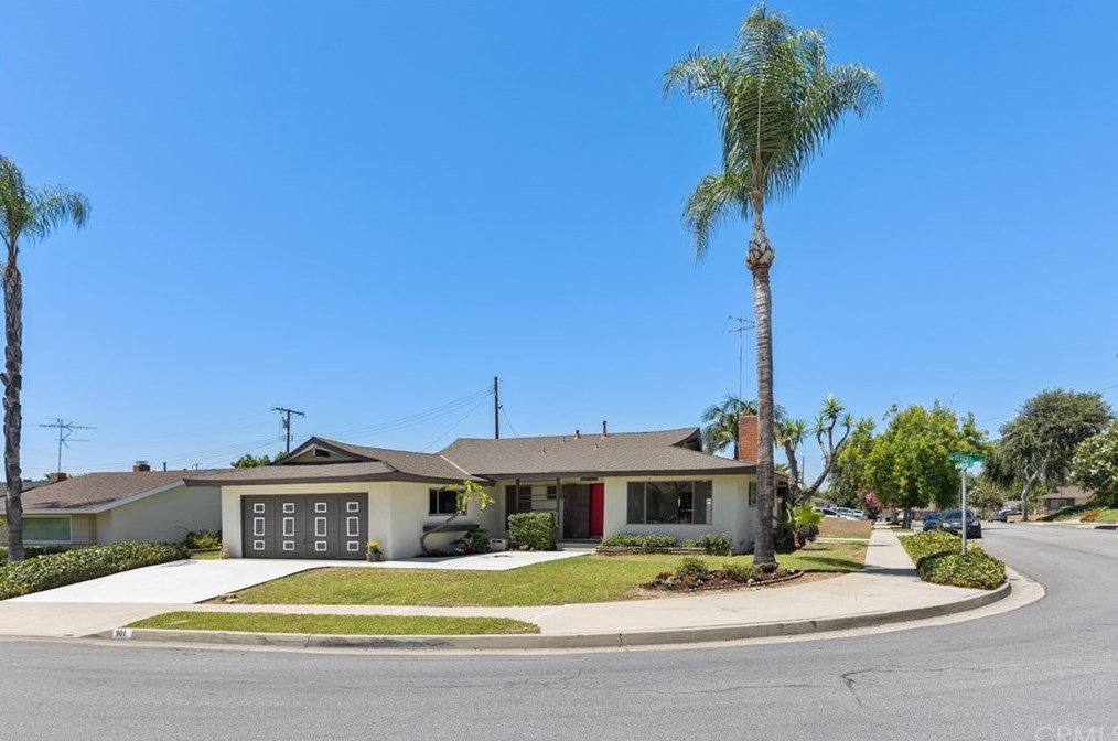 901 Verona St, La Habra, CA 90631-4139