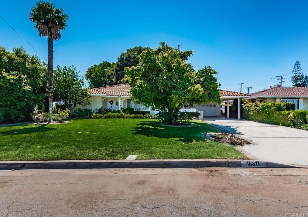 18311 Summer Ave, Artesia, CA 90701-5526