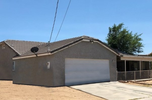 15129 Sycamore St, Hesperia, CA 92345-1957