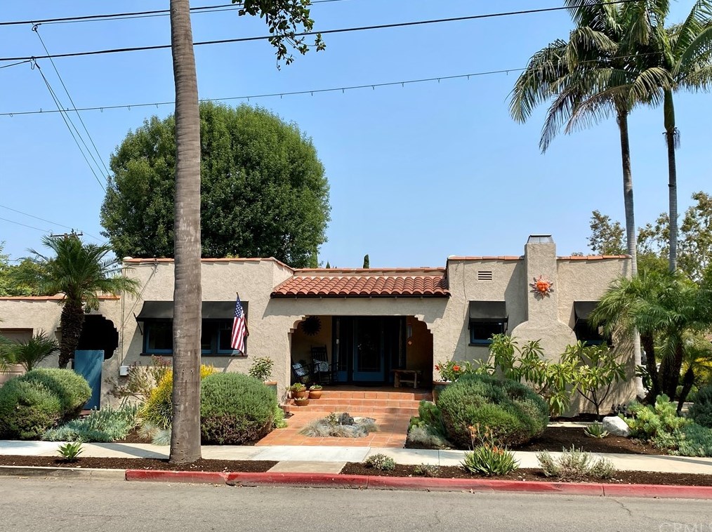 2304 N Spurgeon St, Santa Ana, CA 92706