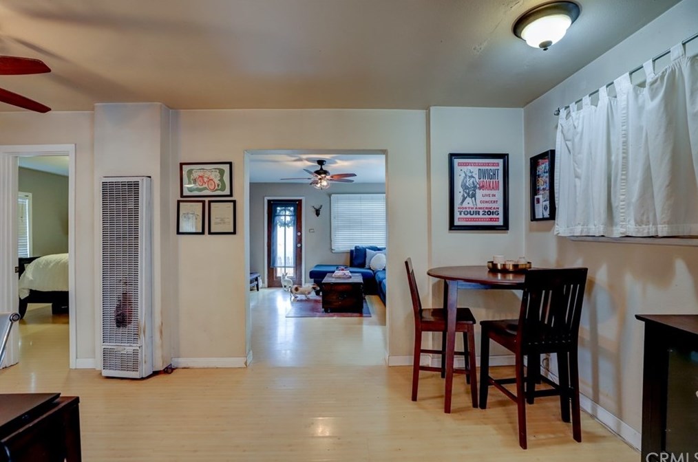 276 S Cambridge St, Orange, CA 92866