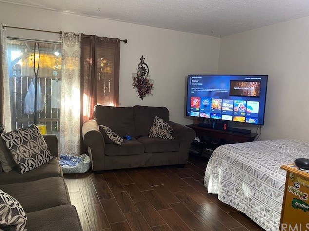 615 S Euclid St #44, Santa Ana, CA 92704