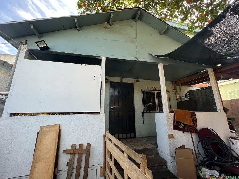 1726 47th St, Los Angeles, CA 90058-1933