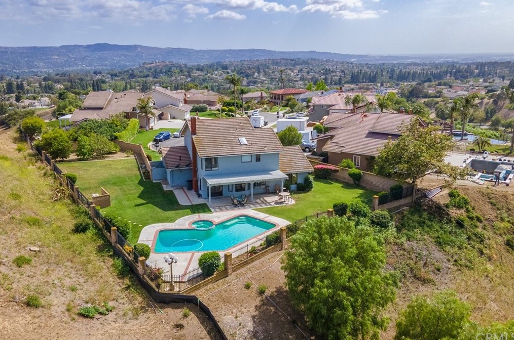 4540 Dorinda Rd, Yorba Linda CA 92887-1800 exterior