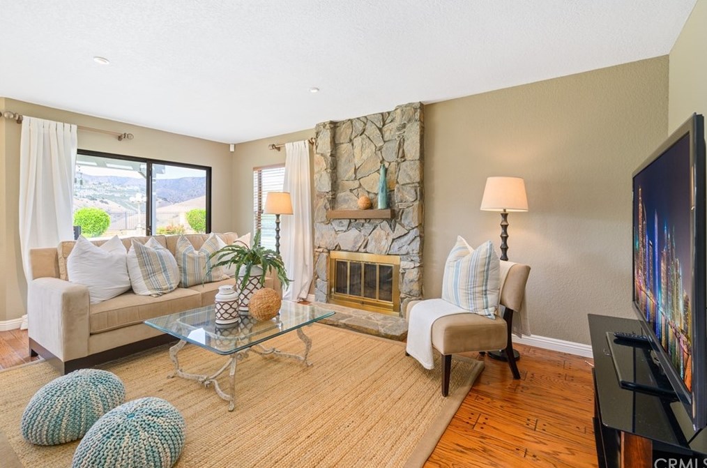 4540 Dorinda Rd, Yorba Linda CA 92887-1800 exterior