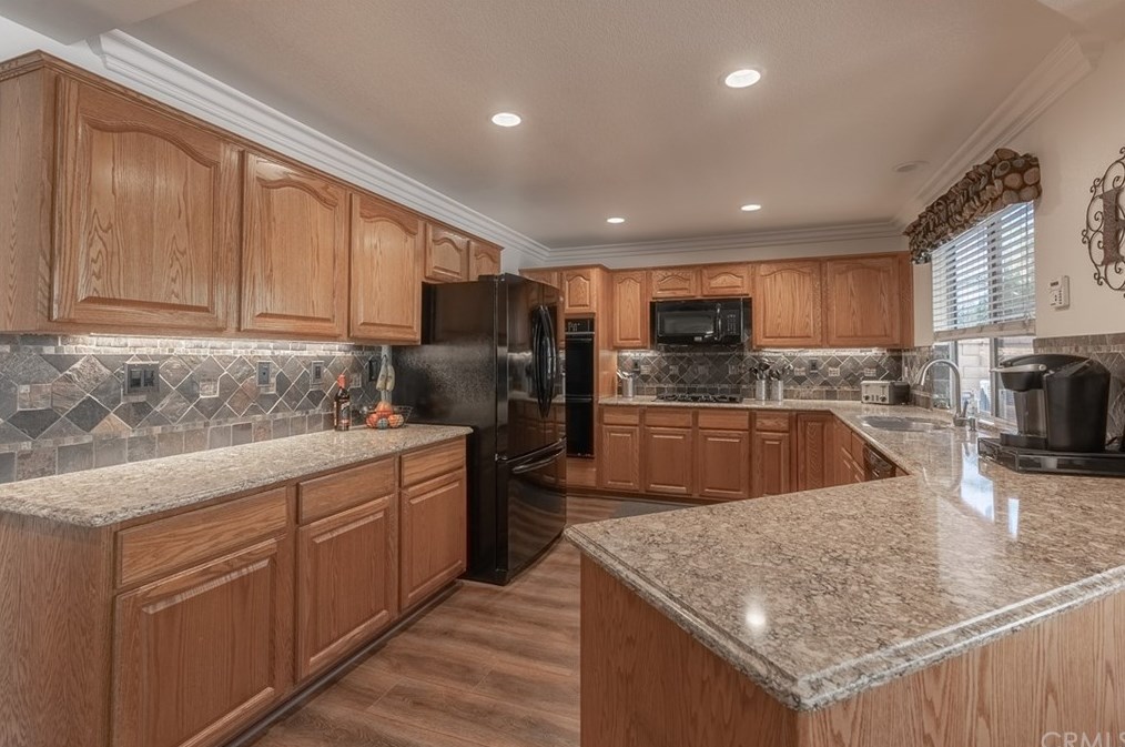 4679 Tuscani Dr, Cypress, CA 90630