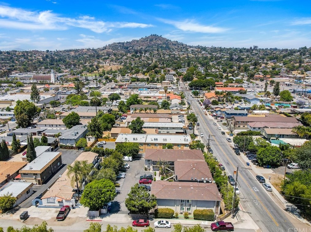 9938 Buena Vista Dr, Spring Valley, CA 91977-1532