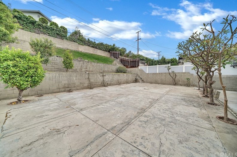 232 Markland Dr, Monterey Park CA  91754-7115 exterior