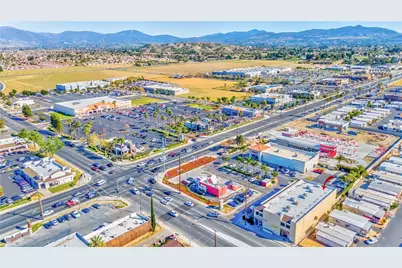 1520 S San Jacinto Avenue, San Jacinto, CA 92583 - Photo 12