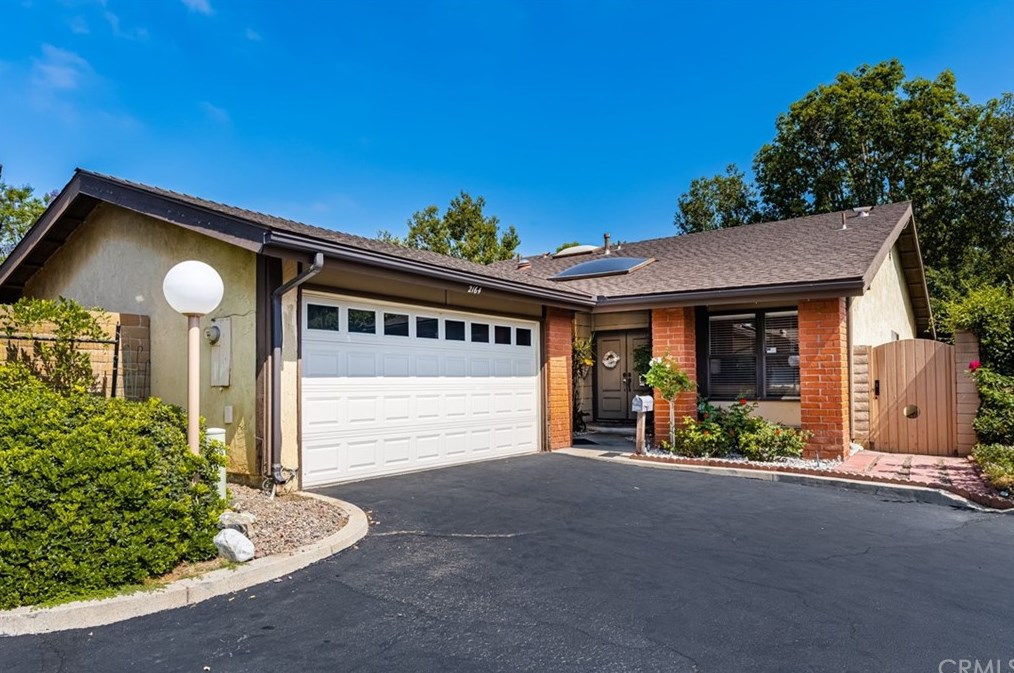 2164 E Wellington Ave, Santa Ana, CA 92701