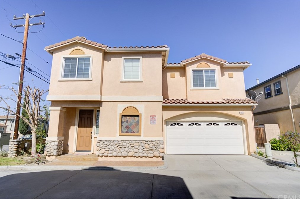 5630 Sprague Ave, Cypress, CA 90630