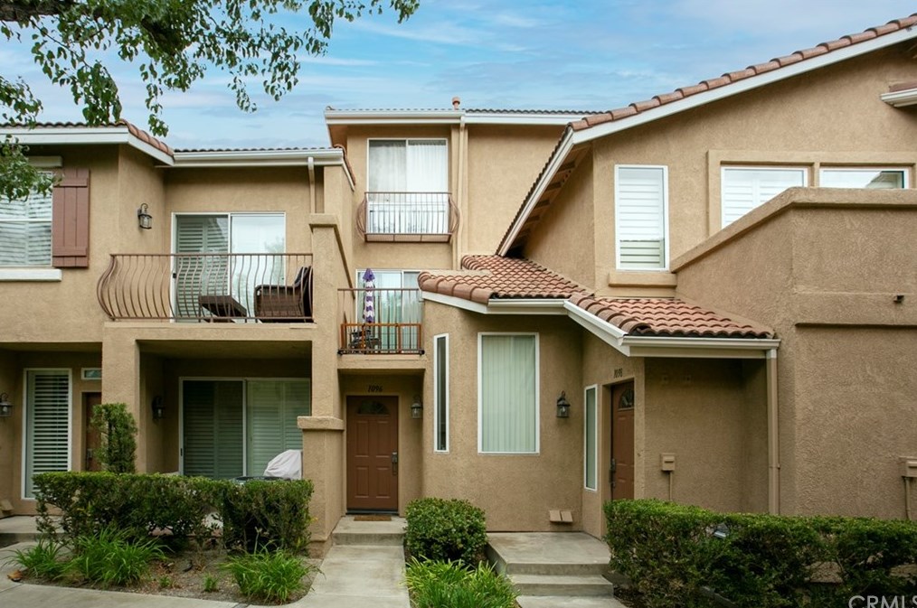 1096 S Positano Ave, Anaheim, CA 92808