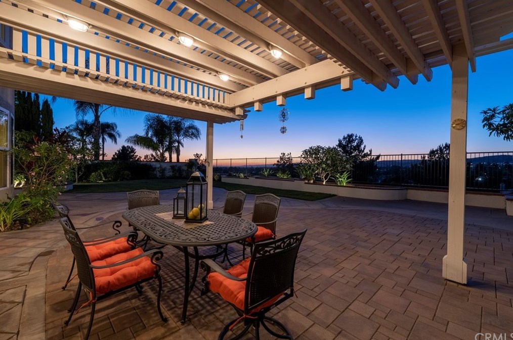 5575 Vista Del Mar, Yorba Linda, CA 92887-3283