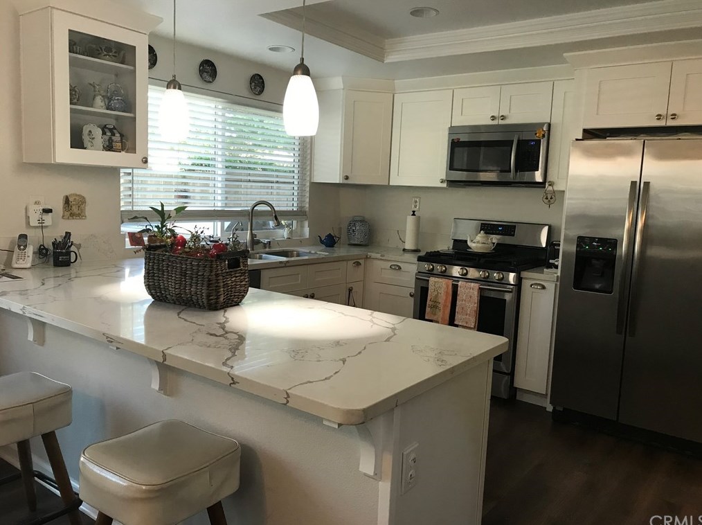 16702 Newberry Ln, Artesia, CA 90703-1733