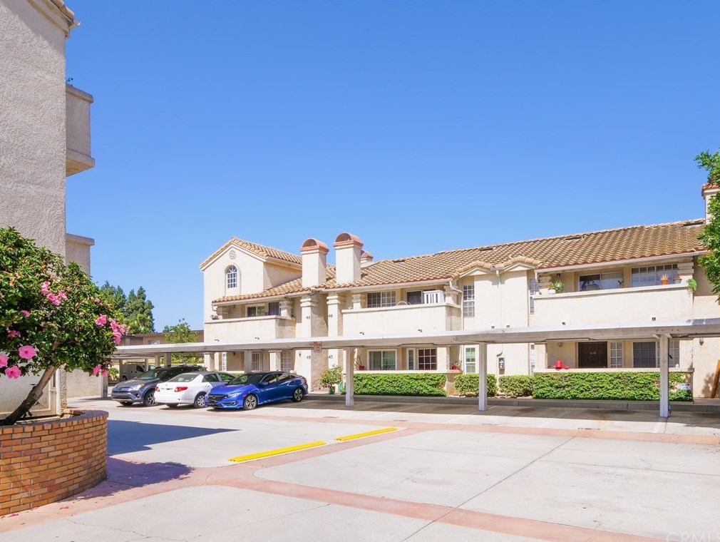 7221 Petrol St #48, Paramount, CA 90723