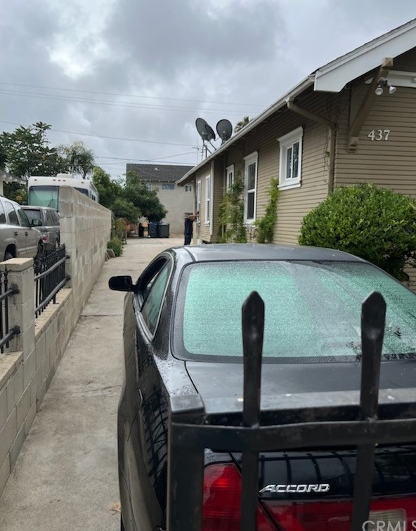 437 S Sycamore St, Santa Ana, CA 92701